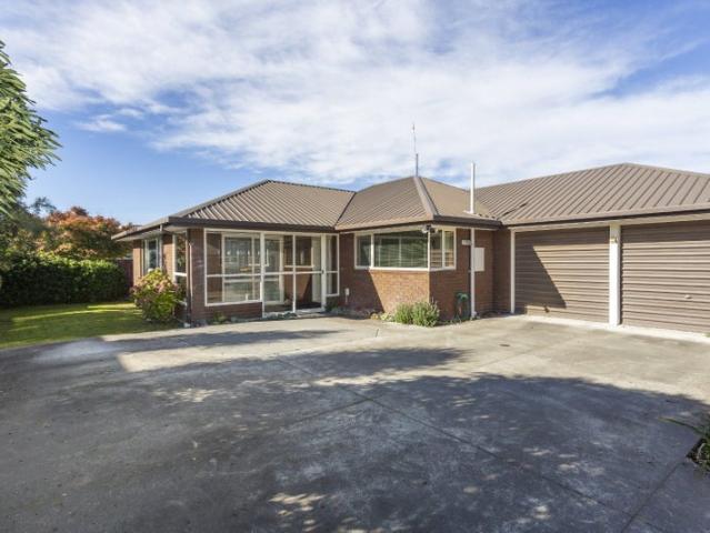 riccarton, 3 bedrooms