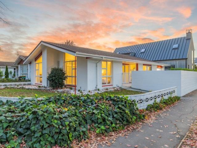 riccarton, 3 bedrooms