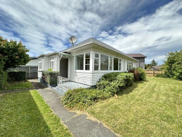 riccarton, 3 bedrooms