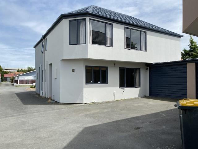 riccarton, 3 bedrooms