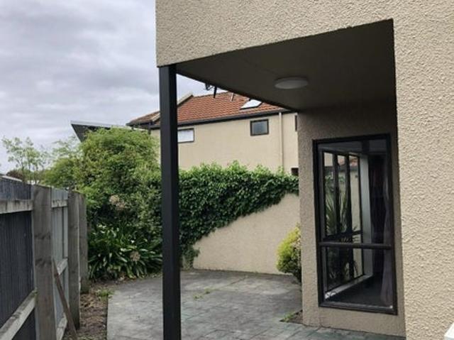 riccarton, 3 bedrooms