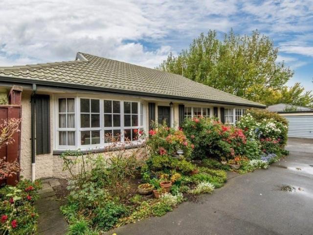 riccarton, 3 bedrooms