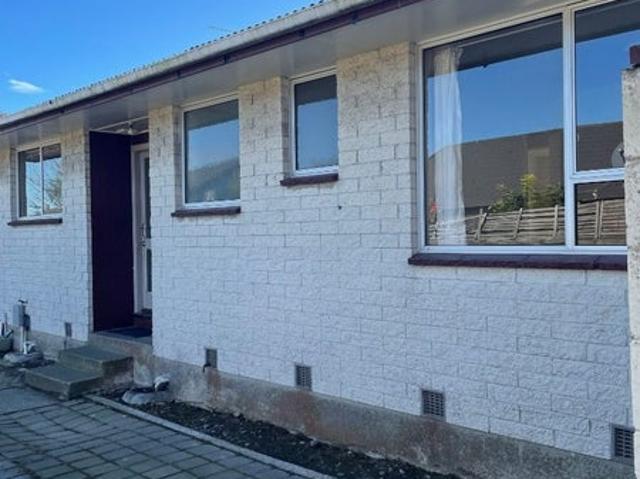 riccarton, 3 bedrooms