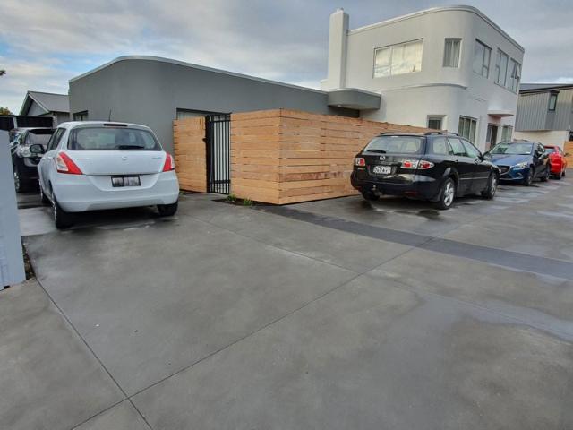 riccarton, 3 bedrooms