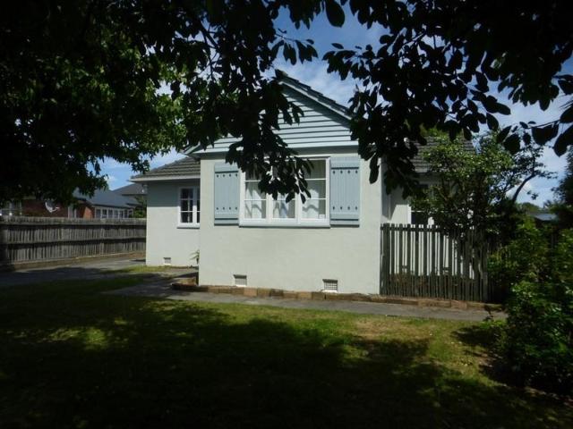 riccarton, 3 bedrooms