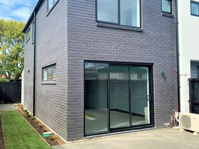 riccarton, 3 bedrooms