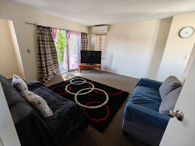 riccarton, 3 bedrooms