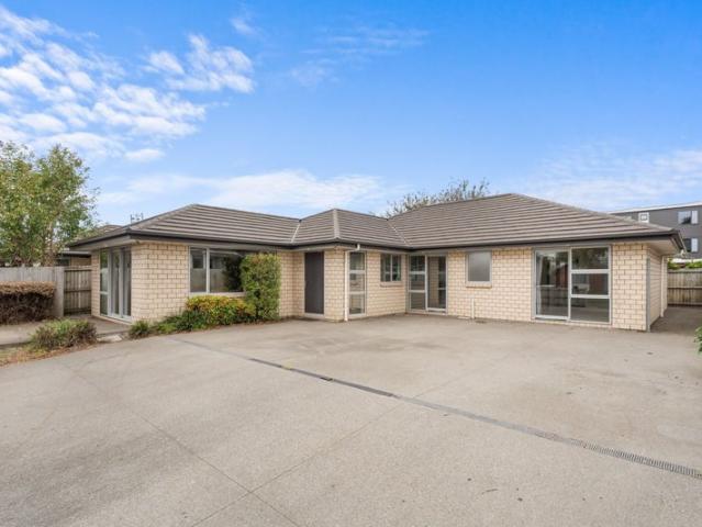 riccarton, 1 bedroom
