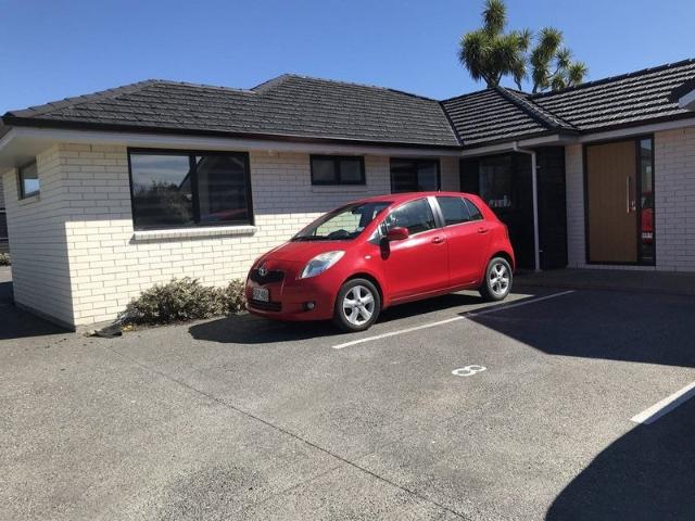 riccarton, 1 bedroom