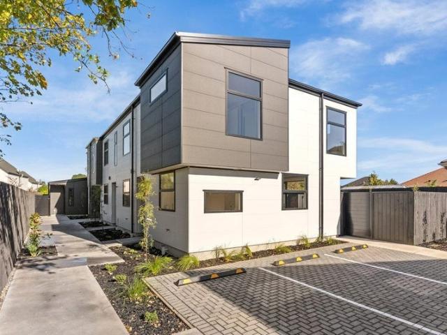 riccarton, 2 bedrooms