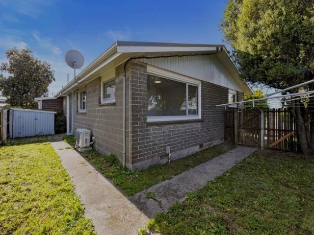 riccarton, 2 bedrooms