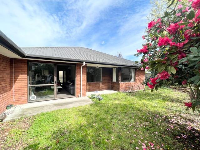riccarton, 2 bedrooms