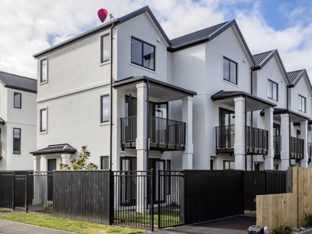 riccarton, 2 bedrooms