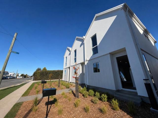 riccarton, 2 bedrooms
