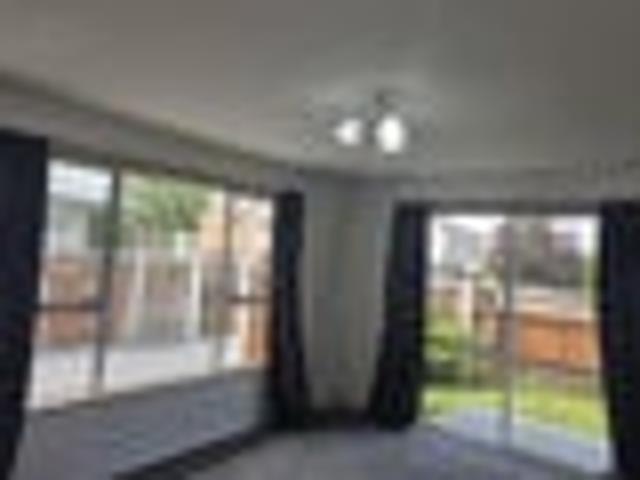Riccarton, 2 bedrooms, $550 pw