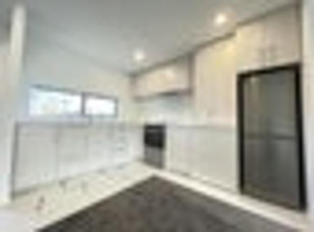 Waltham, 2 bedrooms, $490 pw