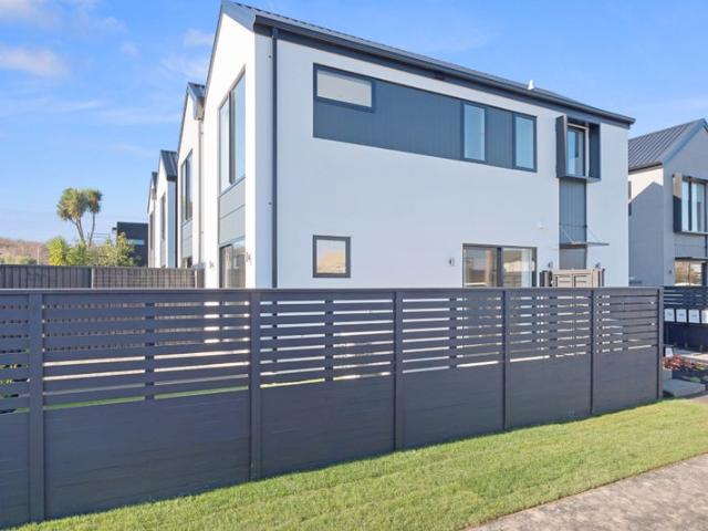 riccarton, 2 bedrooms