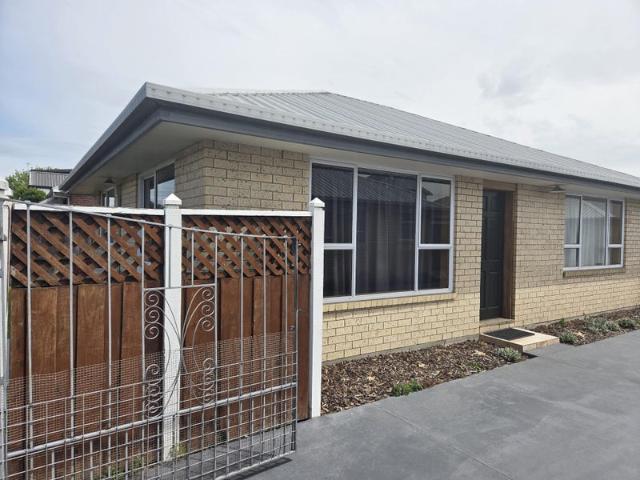 riccarton, 2 bedrooms