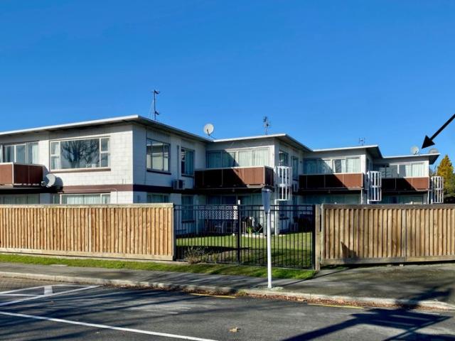 riccarton, 2 bedrooms