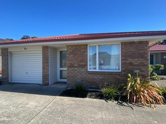 riccarton, 2 bedrooms