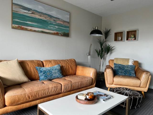 riccarton, 2 bedrooms