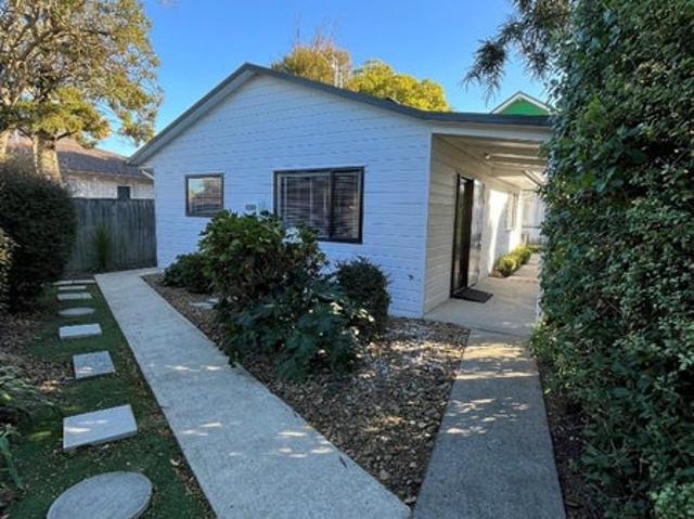 riccarton, 2 bedrooms