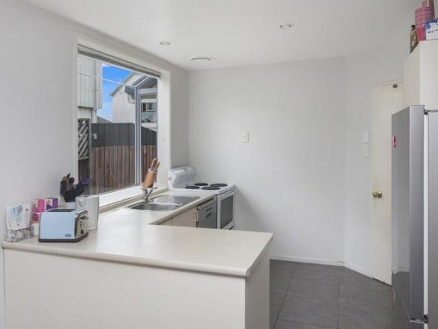 riccarton, 4 bedrooms