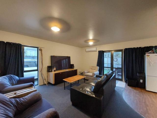 riccarton, 5 bedrooms