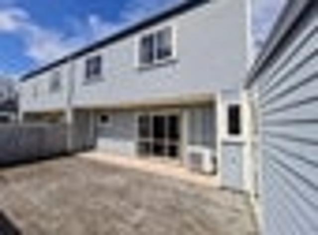 Riccarton, 5 bedrooms, $1050 pw