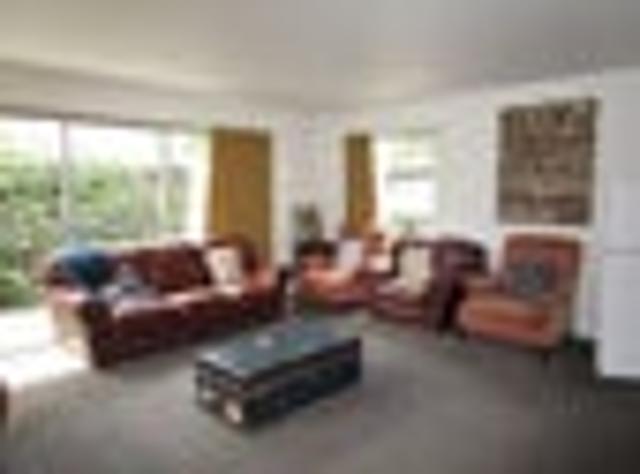 Riccarton, 5 bedrooms, $1150 pw