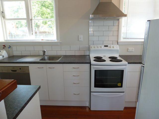 riccarton, 5 bedrooms