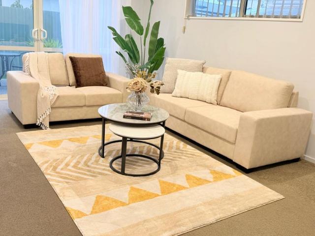 riccarton, 6+ bedrooms
