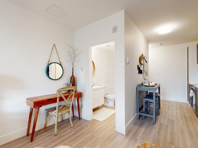 Richards Block Studio Apartment for Rent at 10424 Whyte Avenue NW, Edmonton, AB T6E 2A2 Strathcona