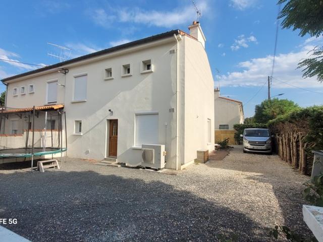 Richelieu A Vendre maison de 90 m² habitables 3 chambres et vaste séjour