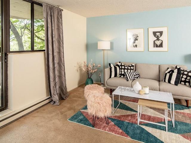 Richlin Apartments 2 Bedroom Apartment for Rent at 1500 Walkley Rd, Ottawa, ON K1V 0H8
