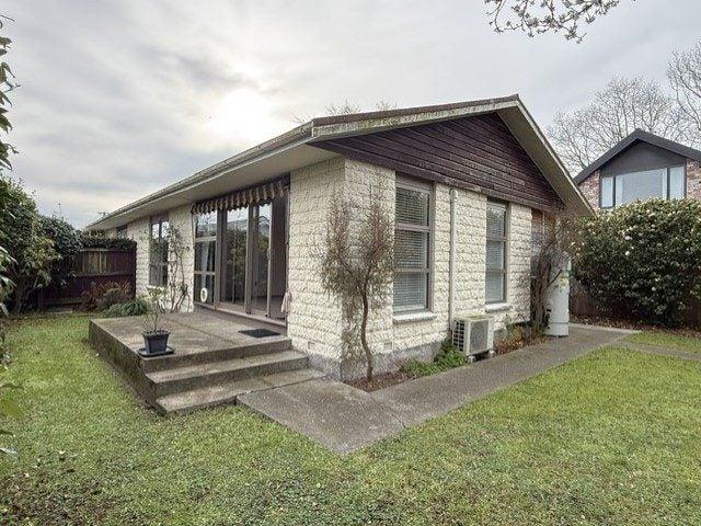 richmond, 2 bedrooms