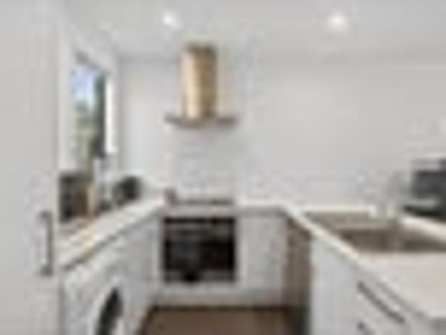 Richmond, 2 bedrooms, $490 pw