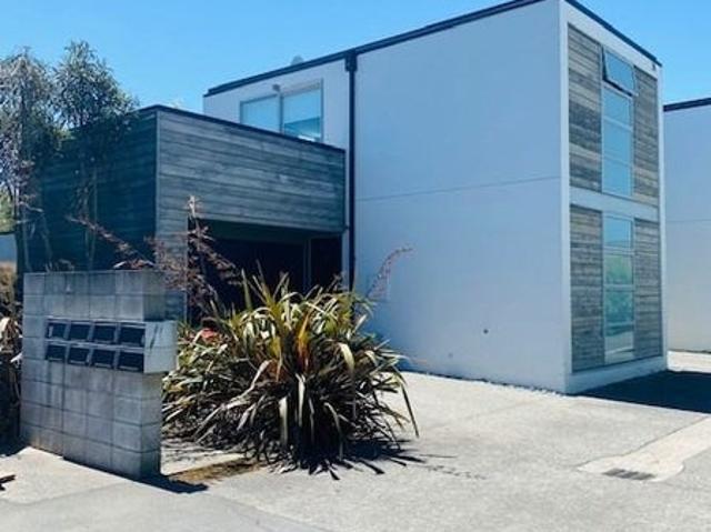 richmond, 2 bedrooms