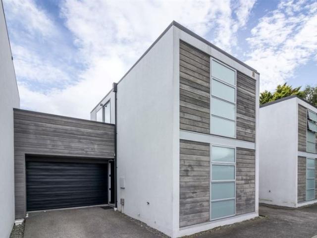 richmond, 2 bedrooms