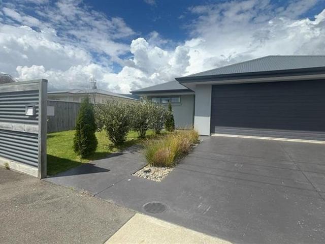 richmond, 3 bedrooms