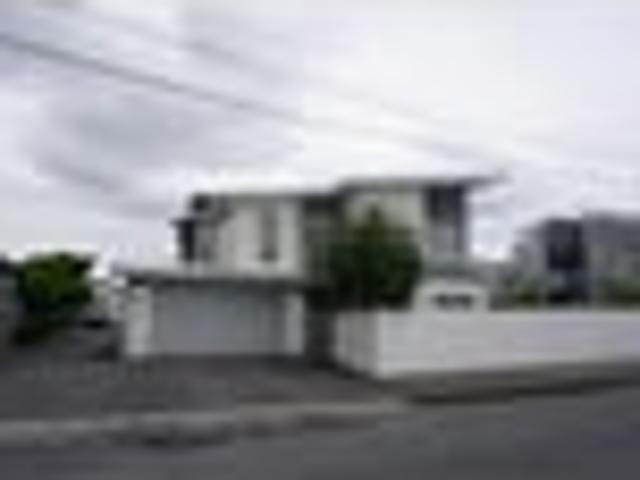 Richmond, 3 bedrooms, $520 pw