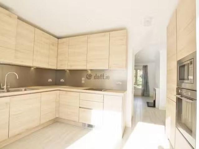 Richmond Park, Monkstown, Co. Dublin is for rent