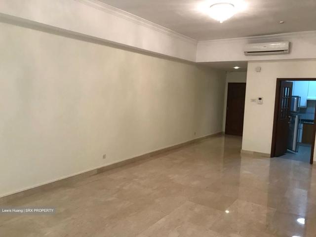 Richmond Park D9, Condominium