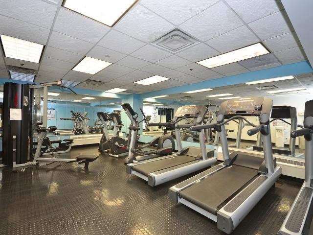 Richmond Place Studio Apartment for Rent at 798 Richmond St W, Toronto, ON M6J 3P3 Niagara