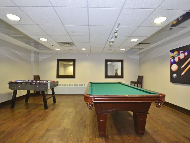 Richmond Place Studio Apartment for Rent at 798 Richmond St W, Toronto, ON M6J 3P3 Niagara