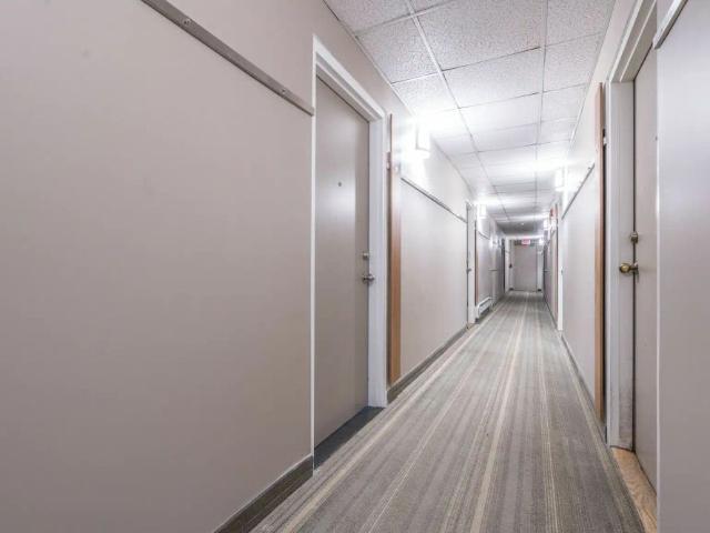 Richmond Place — Studio unit 716