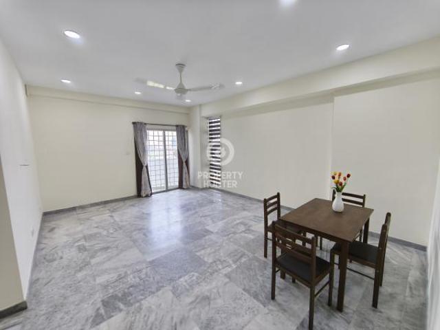 Ridzuan Condo Rent, 3 Rooms Partly Furnished, Bandar Sunway PJS10
