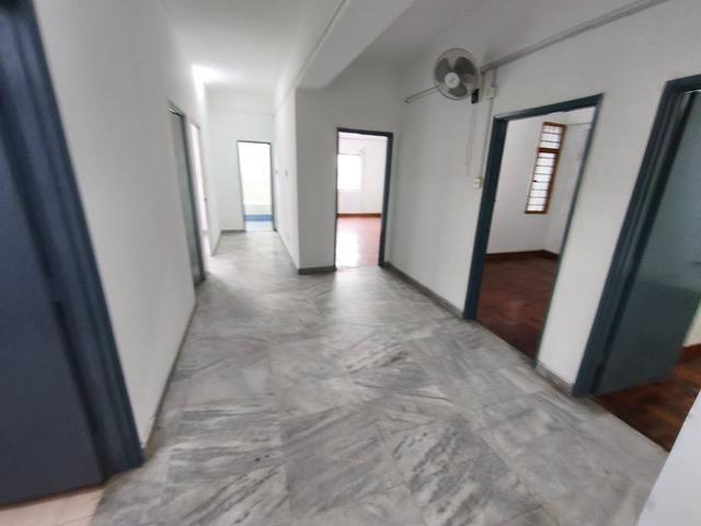 Ridzuan Condo 5 Rooms 2 Bath Basic unit Bandar Sunway Petaling Jaya