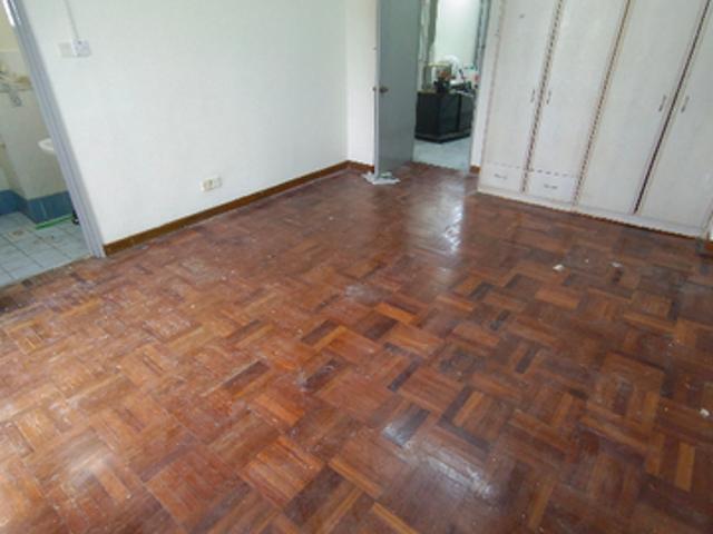 Ridzuan Condo