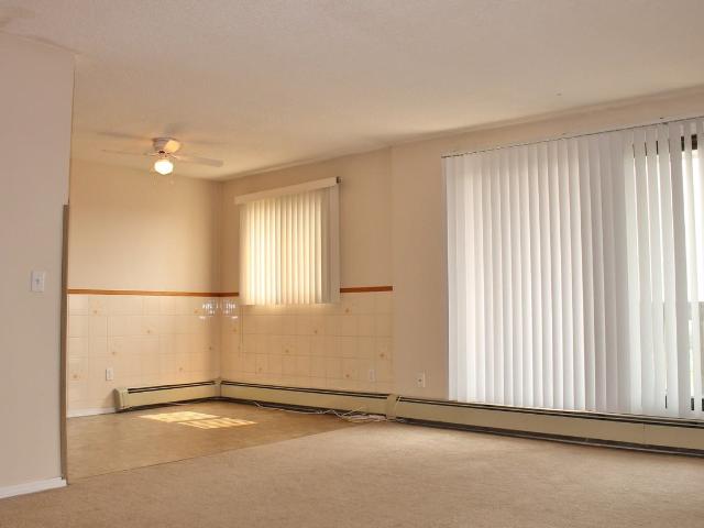 Ridgeview Apartments 2 Bedroom Apartment for Rent at 9613 8 St, Dawson Creek, BC V1G 3P4